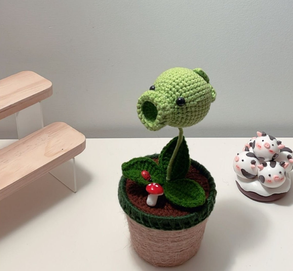 Large Flowerpot Decor