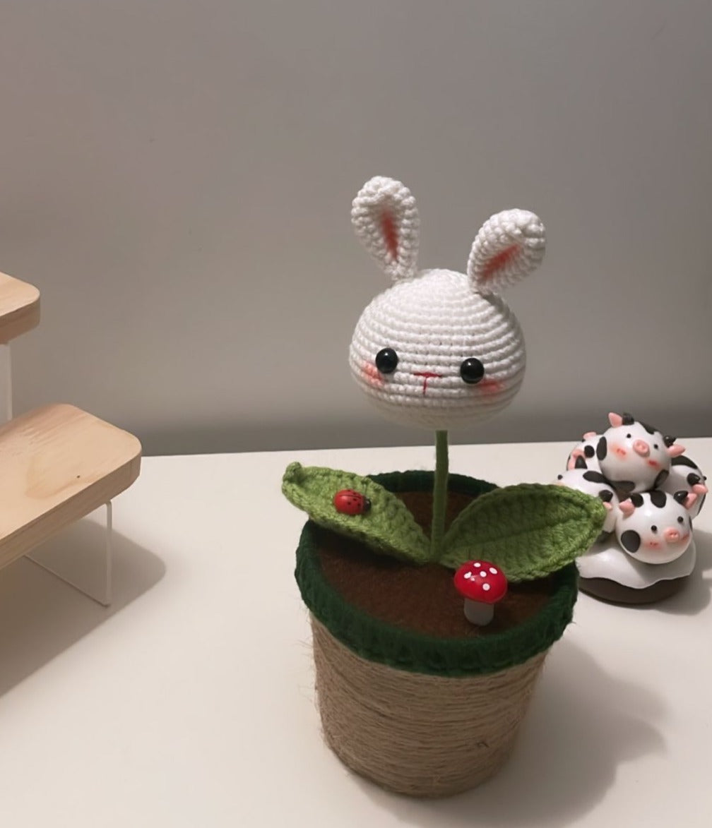 Large Flowerpot Decor